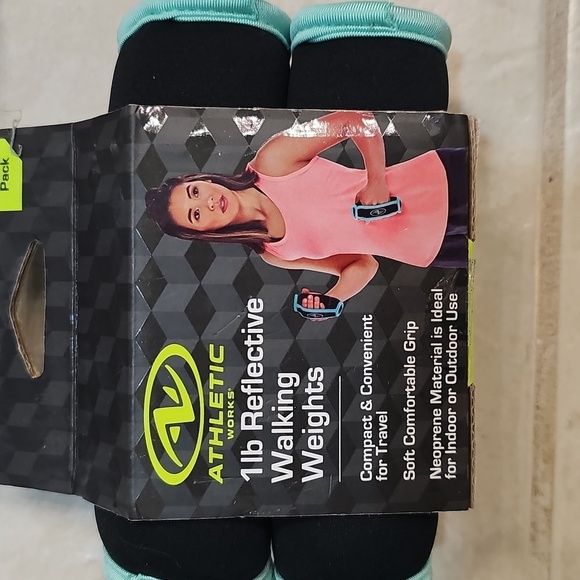 NWT Bundle Reebok Digital Fitness Smart Jump Rope & Athletic Works 1 pnd weights - Picture 10 of 10